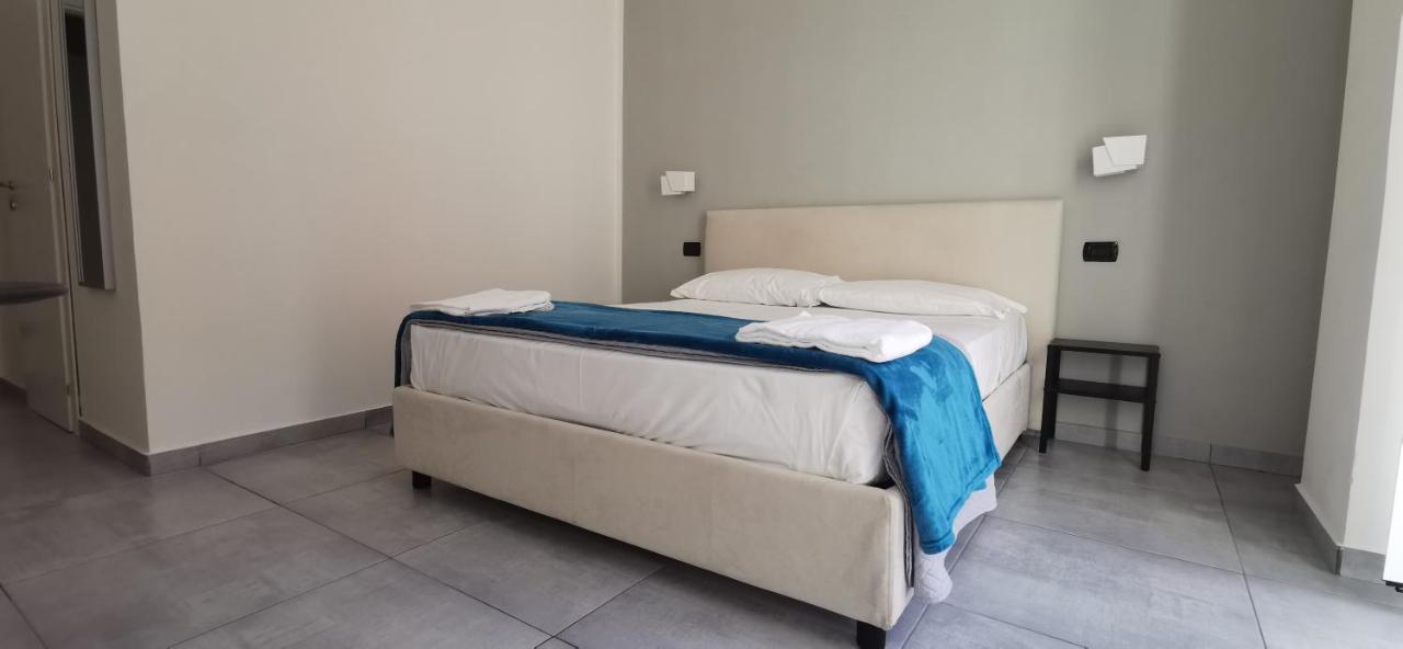 Hi Relais Rooms Napoli Ngoại thất bức ảnh